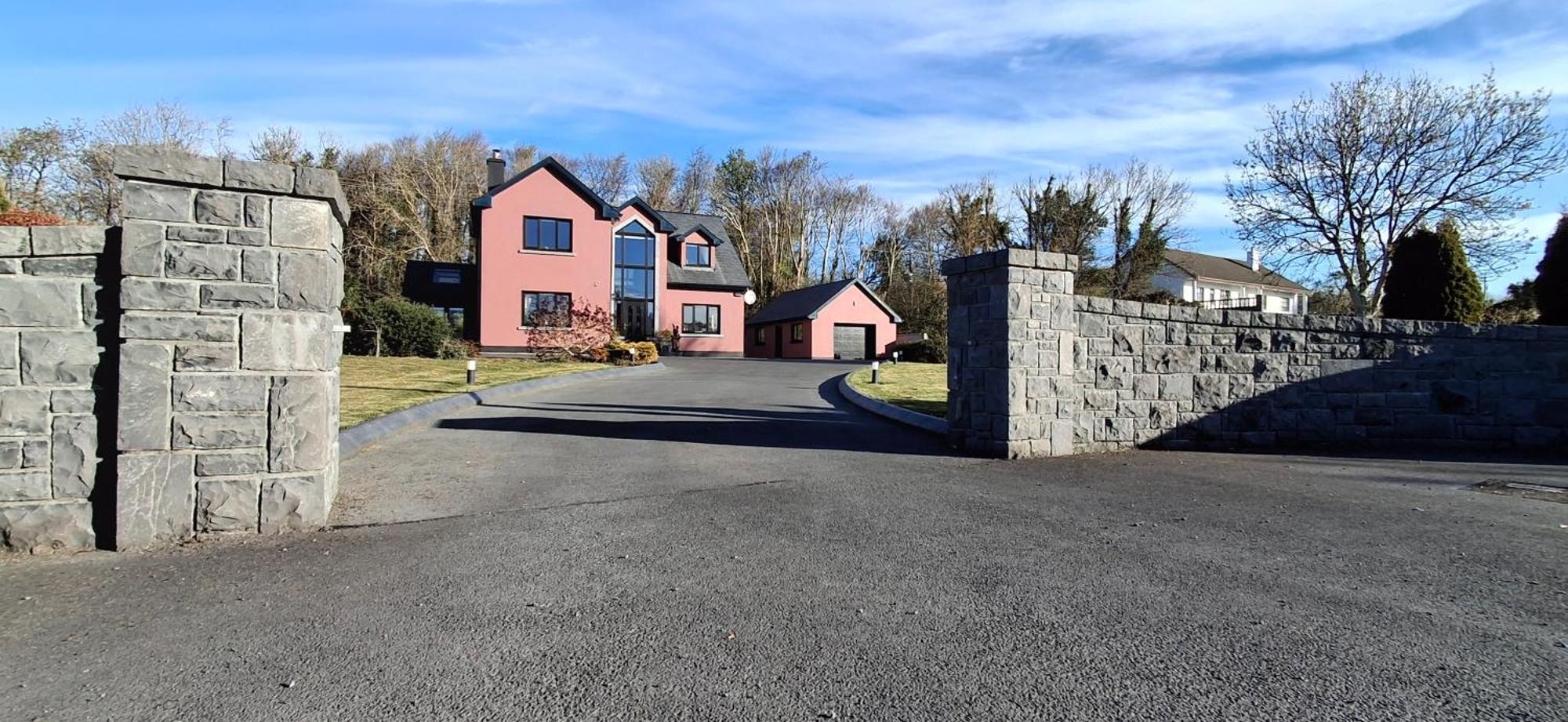 ホテル Stoneywood Haven, Galway Clarinbridge エクステリア 写真